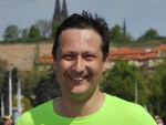 Štafeta městské části Praha 4 na Volkswagen Maratonu Praha v roce 2015 (úsek Podolí). Zdroj: Praha4.cz
