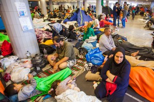 Uprchlíci na nádraží Keleti v Budapešti. Istvan Csak / Shutterstock.com