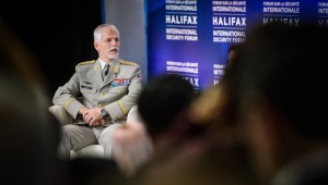 Generál Petr Pavel během přednášky na Mezinárodním bezpečnostním fóru v Halifaxu. Foto: nato.int