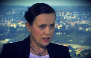Šéfka ERÚ Alena Vitásková během lednového rozhovoru v České televizi. Repro: Neo